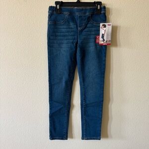 NWT Levi’s Pull-on Jegging Jeans girls size 8